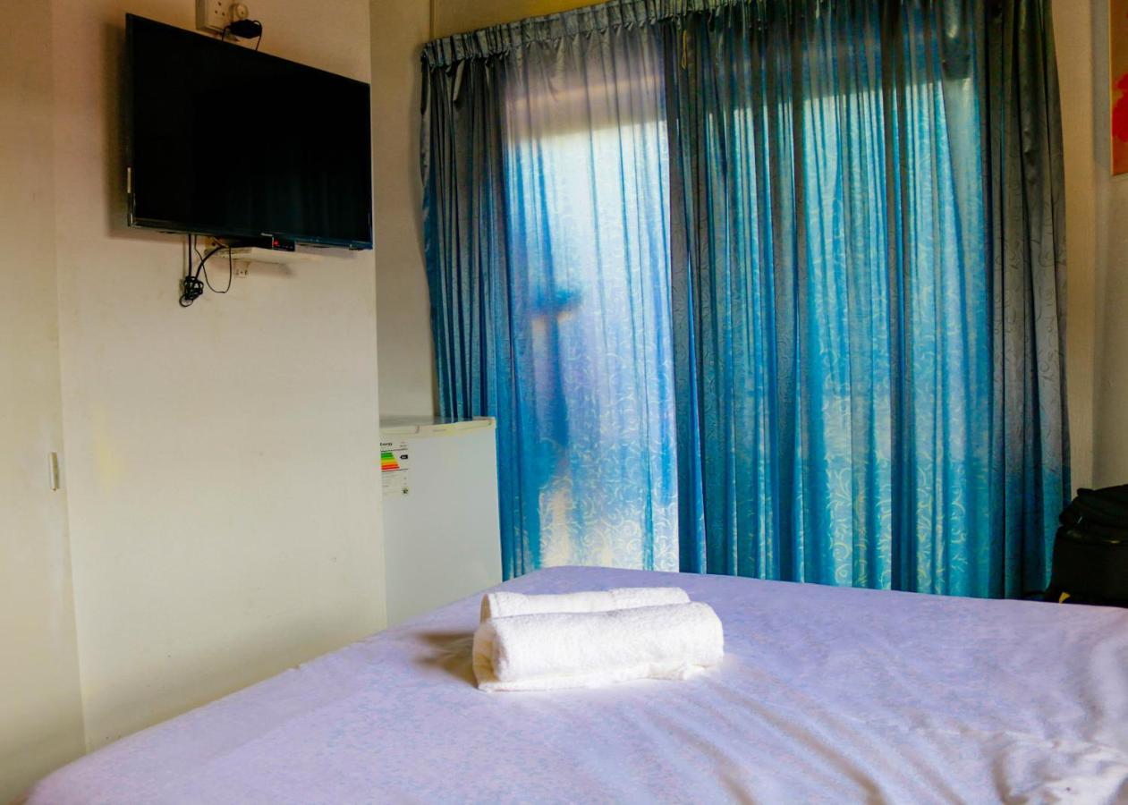 Nanisto Bush Lodge 玛洛斯帕克 外观 照片